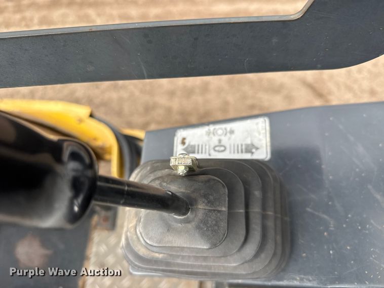 image for item ET4160 2004 Bomag BW 145 DH-3 single drum vibratory roller