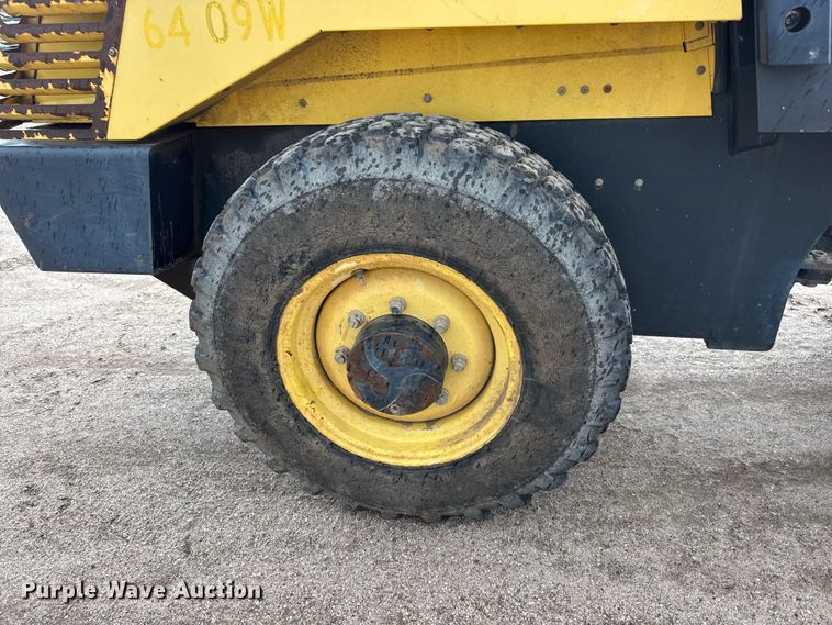 image for item ET4160 2004 Bomag BW 145 DH-3 single drum vibratory roller