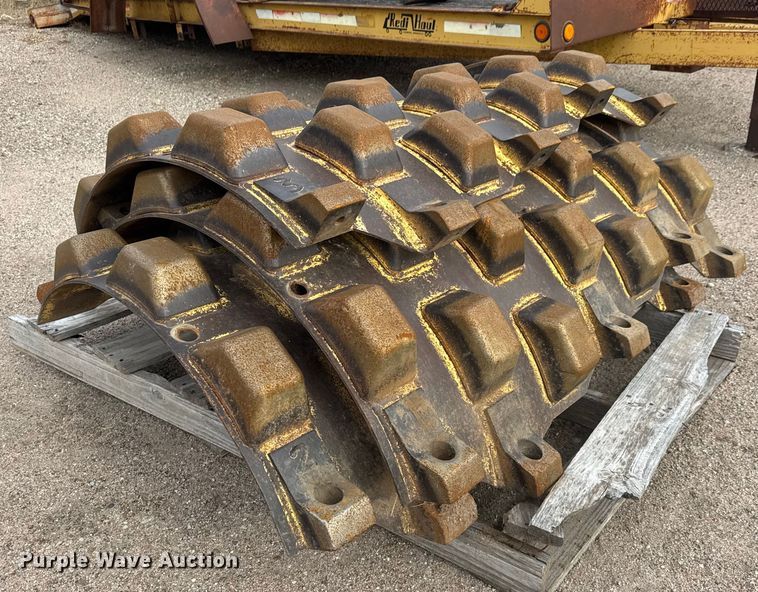 image for item ET4160 2004 Bomag BW 145 DH-3 single drum vibratory roller