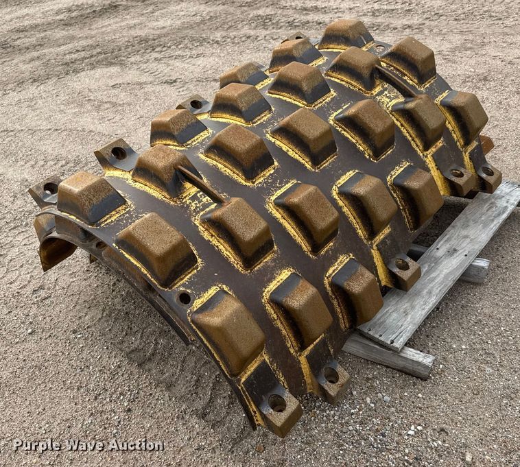 image for item ET4160 2004 Bomag BW 145 DH-3 single drum vibratory roller