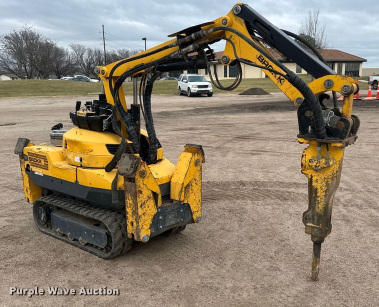 image for item ET4330 Brokk 120 DII demolition robot