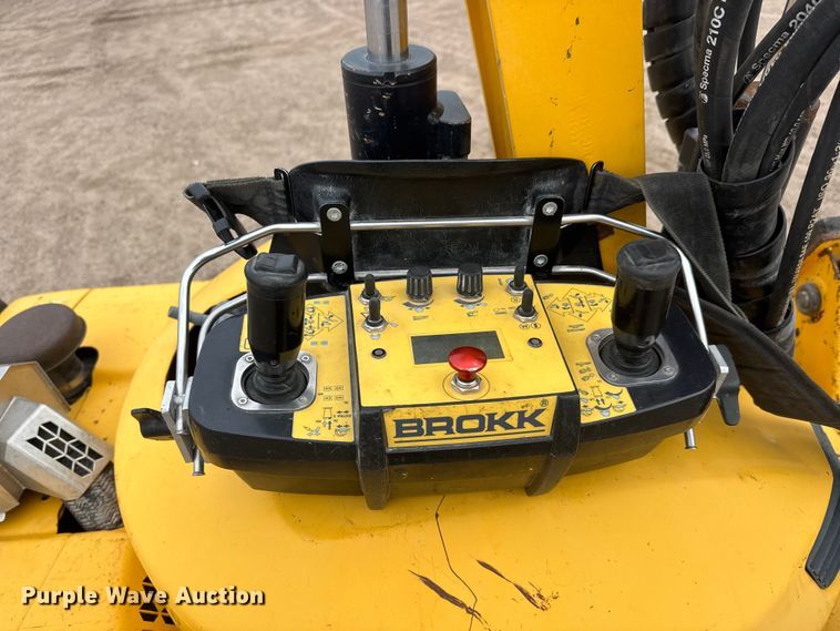 image for item ET4330 Brokk 120 DII demolition robot