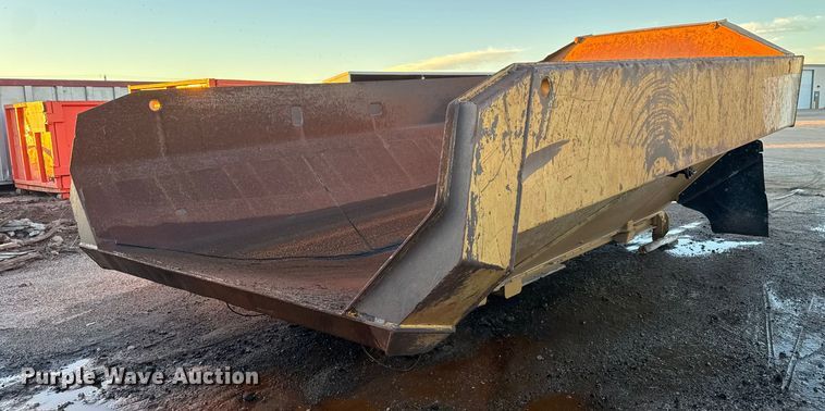 image for item ET4357 Caterpillar 740B haul truck bed