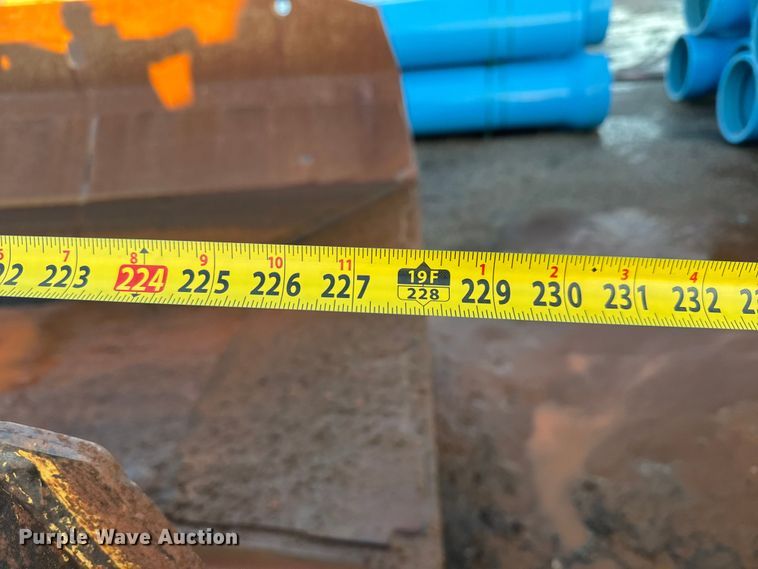 image for item ET4357 Caterpillar 740B haul truck bed