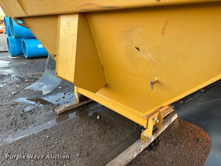 image for item ET4357 Caterpillar 740B haul truck bed