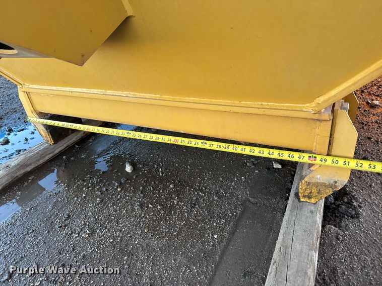 image for item ET4357 Caterpillar 740B haul truck bed
