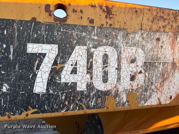 image for item ET4357 Caterpillar 740B haul truck bed