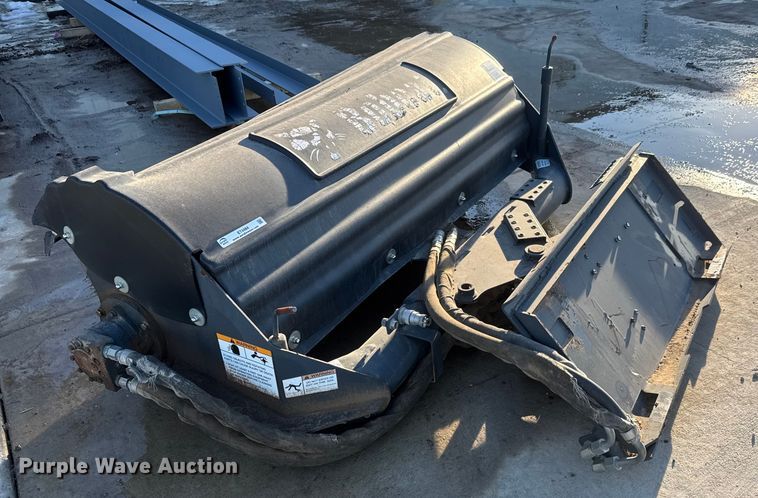 image for item ET4484 Bobcat skid steer broom