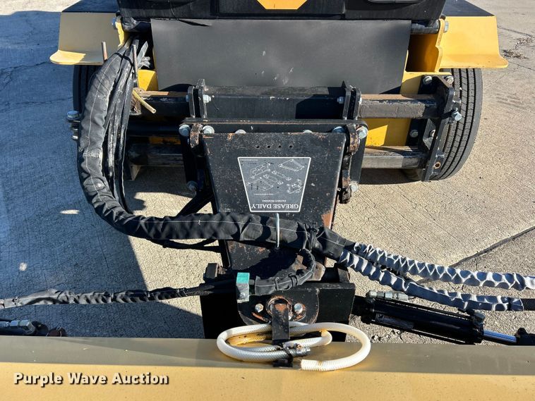 image for item ET6883 2021 Smith Challenger Super Broom SCM 400 broom