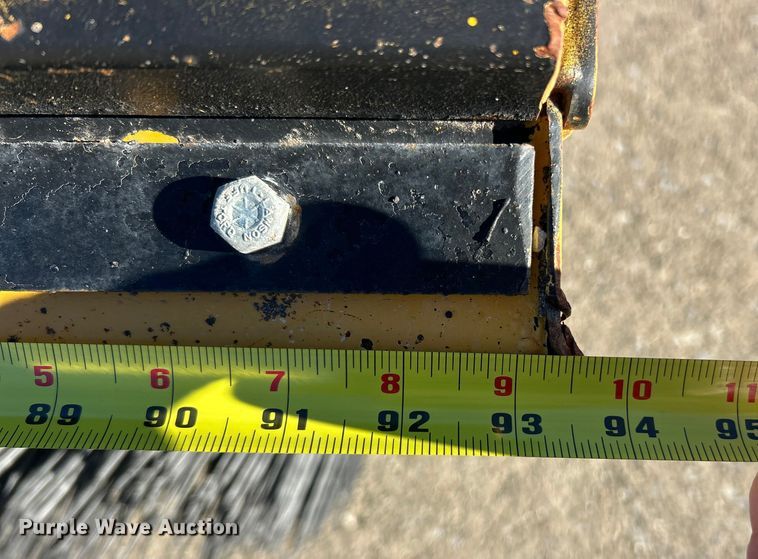 image for item ET6883 2021 Smith Challenger Super Broom SCM 400 broom