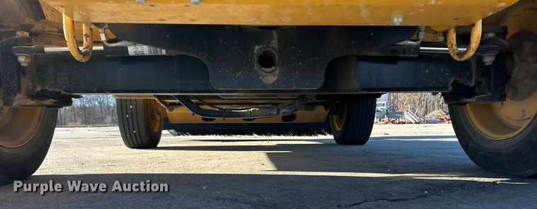 image for item ET6883 2021 Smith Challenger Super Broom SCM 400 broom