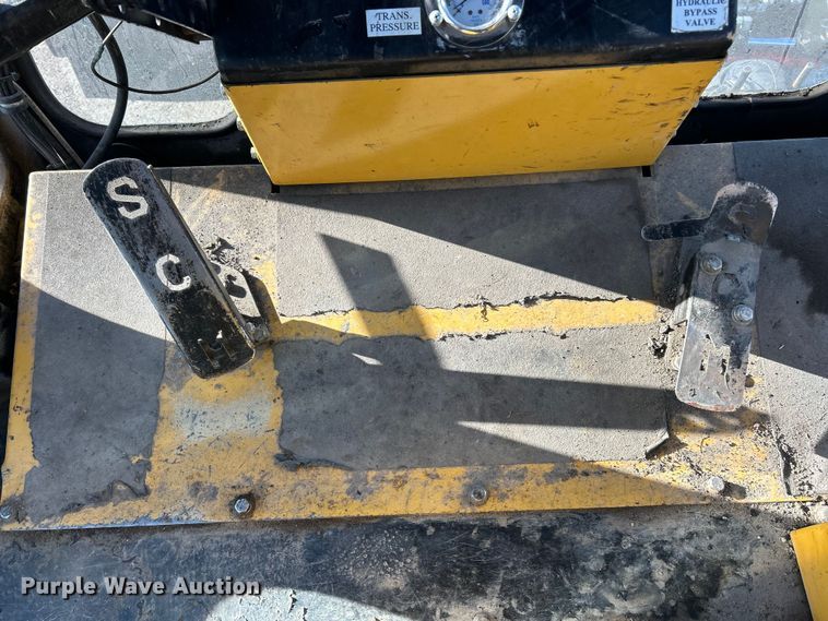 image for item ET6883 2021 Smith Challenger Super Broom SCM 400 broom