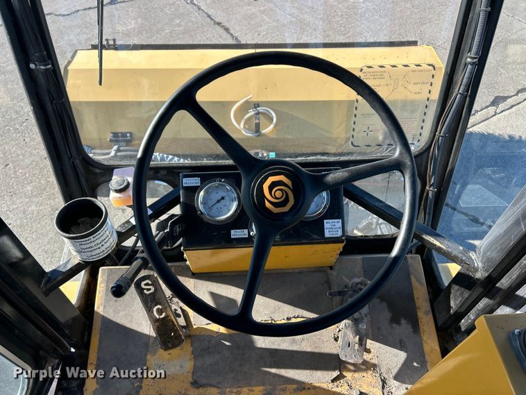 image for item ET6883 2021 Smith Challenger Super Broom SCM 400 broom