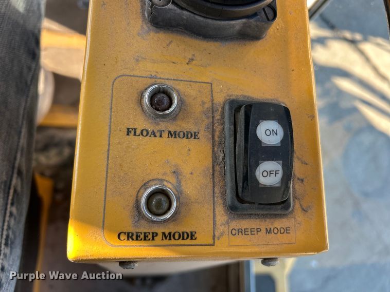 image for item ET6883 2021 Smith Challenger Super Broom SCM 400 broom