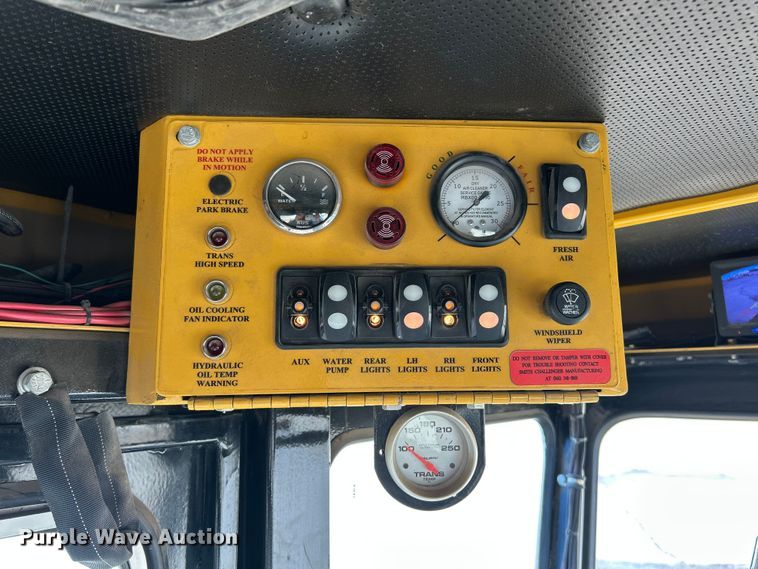 image for item ET6883 2021 Smith Challenger Super Broom SCM 400 broom