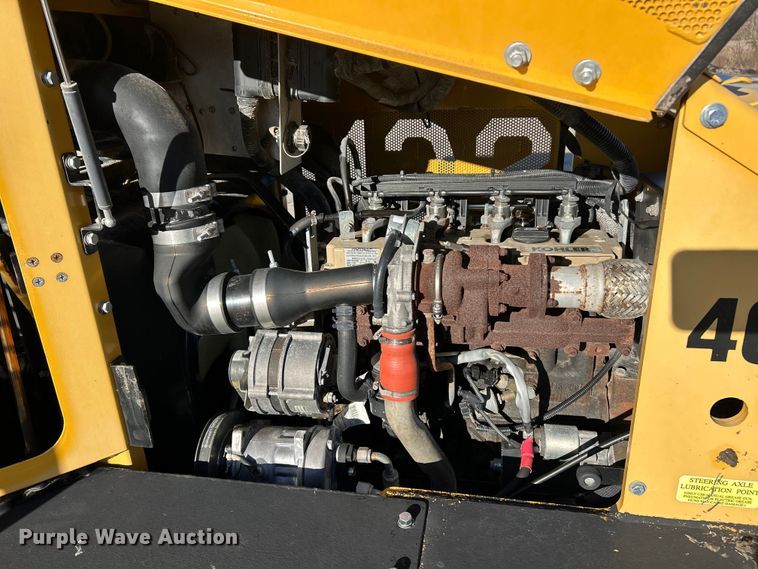 image for item ET6883 2021 Smith Challenger Super Broom SCM 400 broom