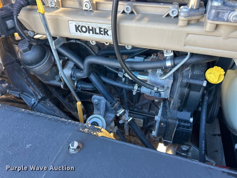 image for item ET6883 2021 Smith Challenger Super Broom SCM 400 broom