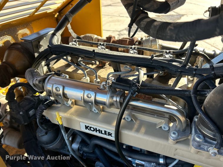 image for item ET6883 2021 Smith Challenger Super Broom SCM 400 broom