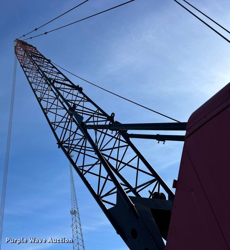 image for item ET6886 Manitowoc 2900WC crane