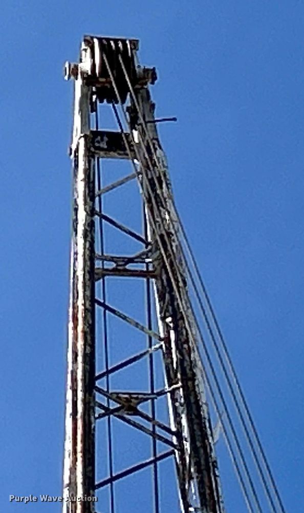 image for item ET6886 Manitowoc 2900WC crane