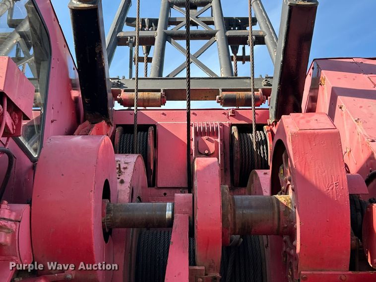 image for item ET6886 Manitowoc 2900WC crane