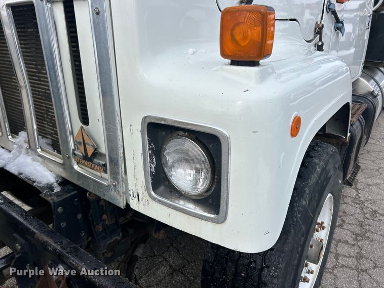 image for item ET6932 1998 International 2554 sewer jetter truck