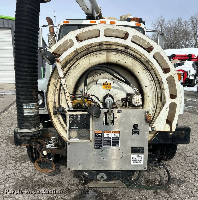 image for item ET6932 1998 International 2554 sewer jetter truck