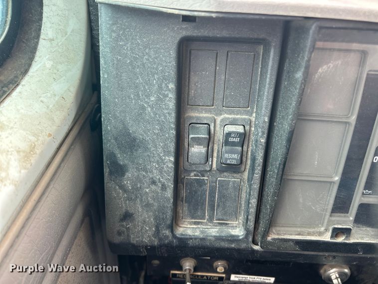 image for item ET6932 1998 International 2554 sewer jetter truck