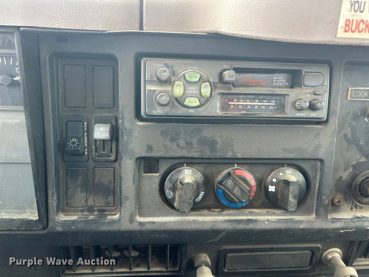 image for item ET6932 1998 International 2554 sewer jetter truck