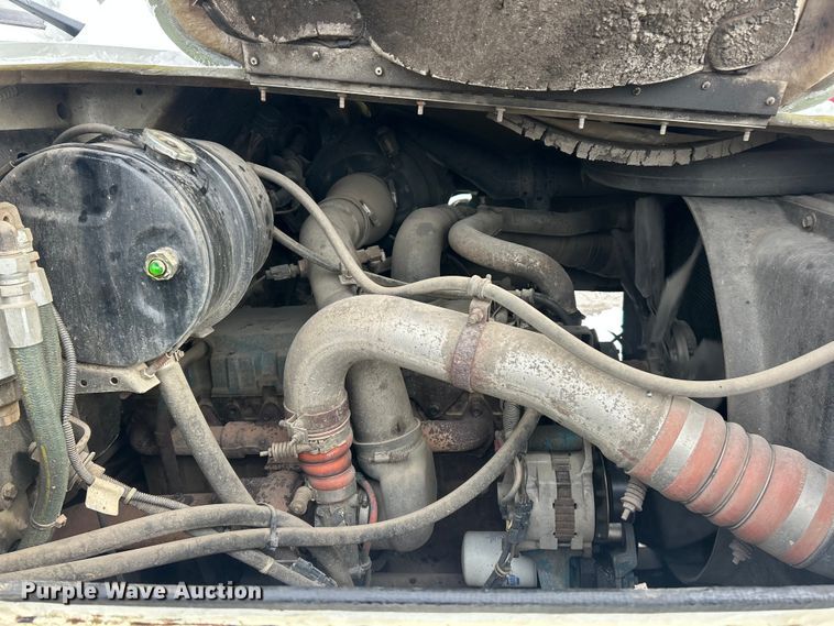 image for item ET6932 1998 International 2554 sewer jetter truck