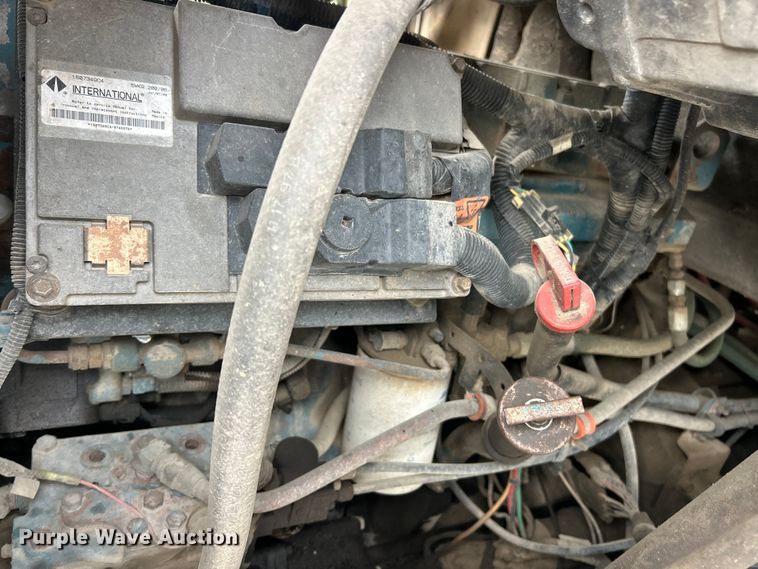 image for item ET6932 1998 International 2554 sewer jetter truck