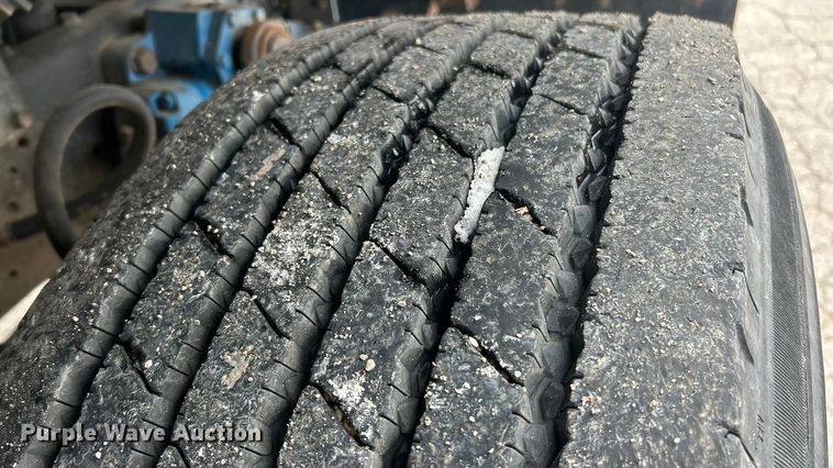 image for item ET6932 1998 International 2554 sewer jetter truck