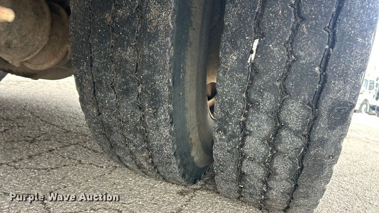 image for item ET6932 1998 International 2554 sewer jetter truck