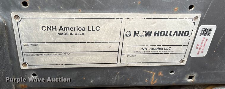 image for item ET7359 2006 New Holland L190 skid steer loader