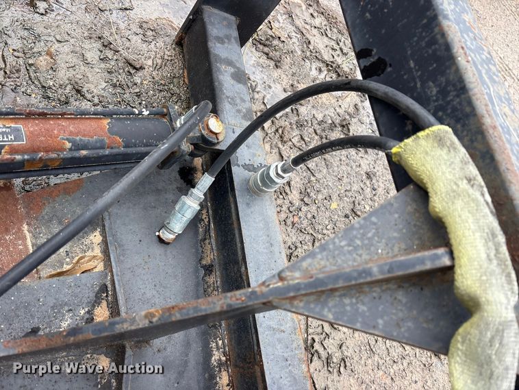 image for item ET7362 Pave-It skid steer dozer blade