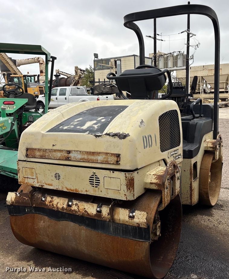 image for item ET7365 2005 Ingersoll Rand DD-30 double drum vibratory roller