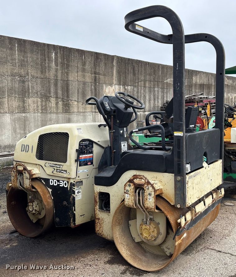 image for item ET7365 2005 Ingersoll Rand DD-30 double drum vibratory roller