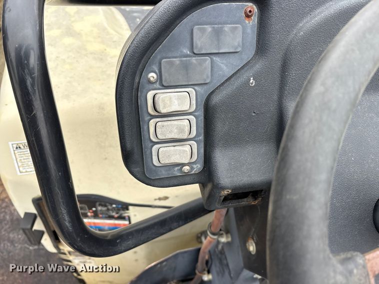 image for item ET7365 2005 Ingersoll Rand DD-30 double drum vibratory roller