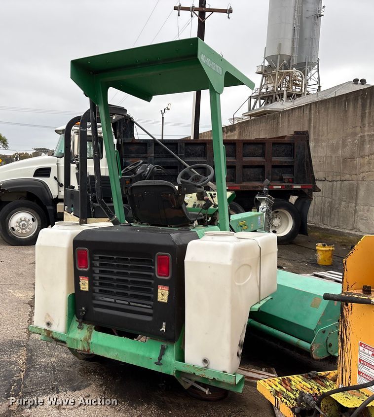 image for item ET7366 Lay-Mor 8HC broom