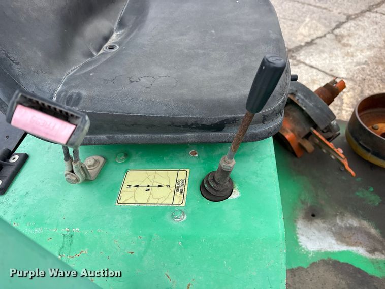 image for item ET7366 Lay-Mor 8HC broom