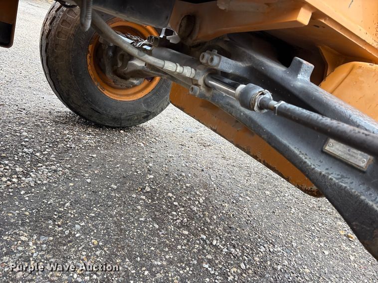 image for item ET7370 2015 Case 580N backhoe