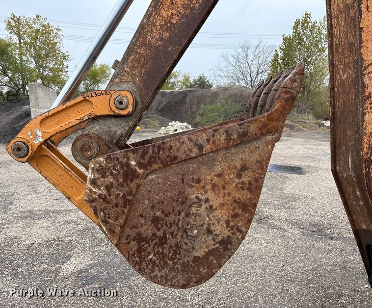 image for item ET7370 2015 Case 580N backhoe