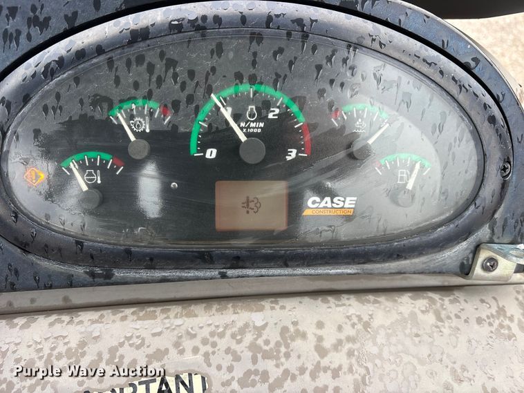 image for item ET7370 2015 Case 580N backhoe