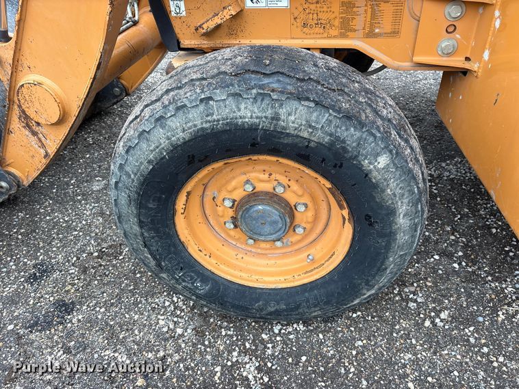 image for item ET7370 2015 Case 580N backhoe