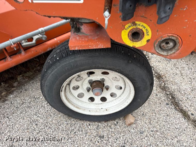 image for item ET7378 2001 Broce BB250B broom