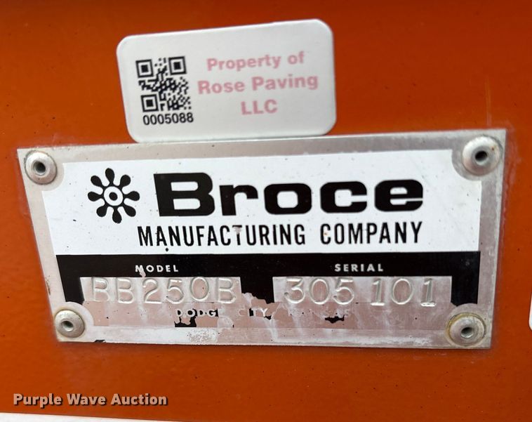 image for item ET7378 2001 Broce BB250B broom