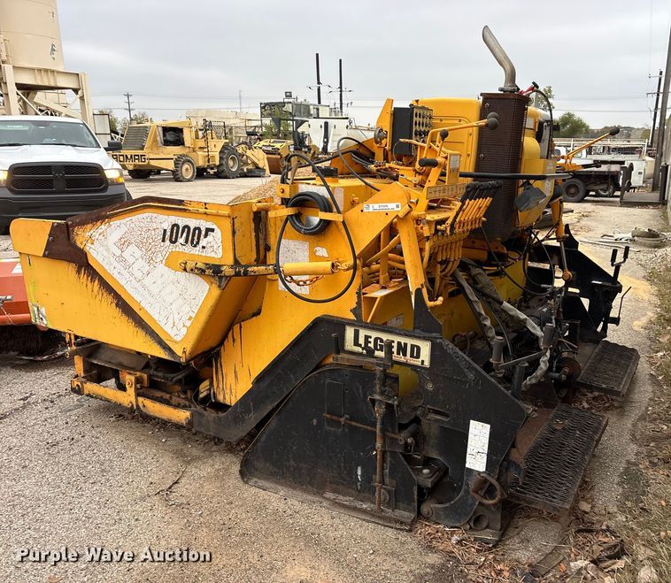 image for item ET7379 2007 LeeBoy 1000F paver