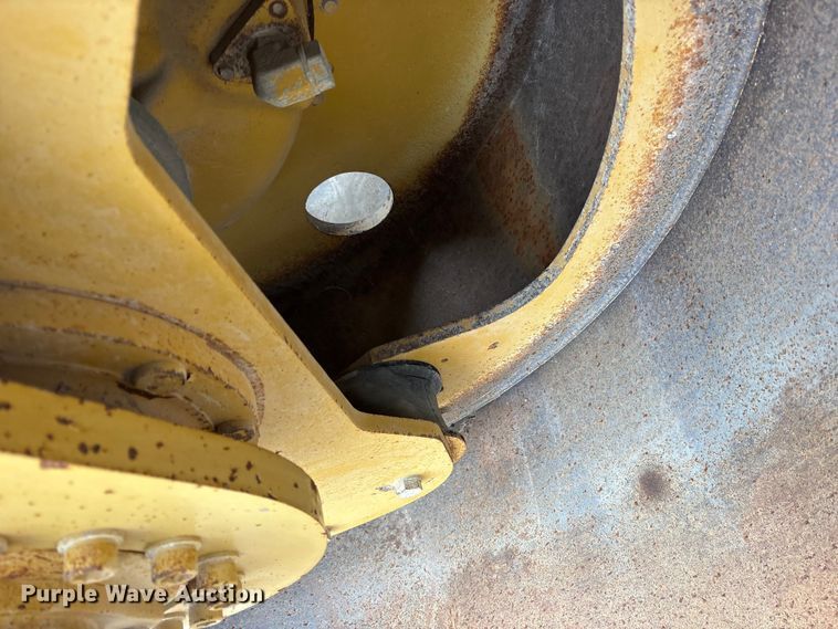 image for item ET7382 2006 Caterpillar CB-534D double drum vibratory roller