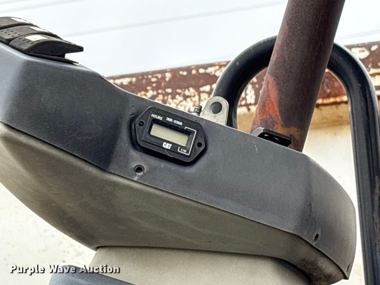 image for item ET7382 2006 Caterpillar CB-534D double drum vibratory roller