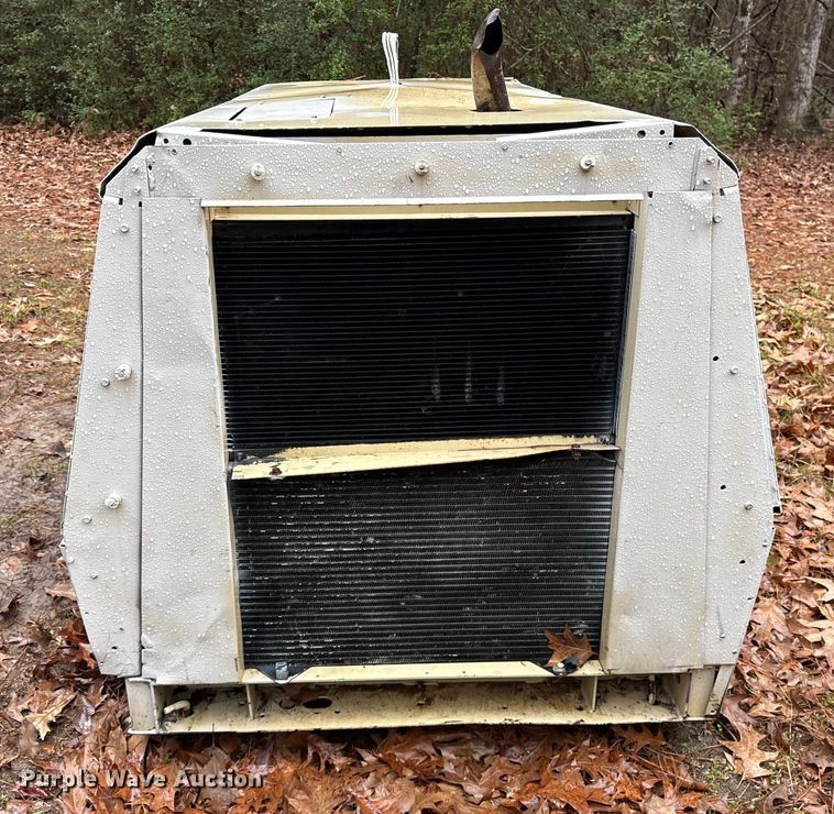 image for item ET7498 2009 Ingersoll Rand P185WJD air compressor